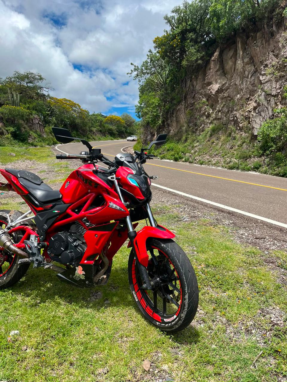 Roban motocicleta en centro de Huajuapan